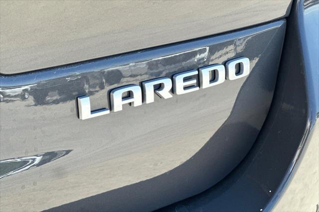 Photo of 2025 Baltic Gray Metallic Clearcoat Jeep Grand Cherokee L