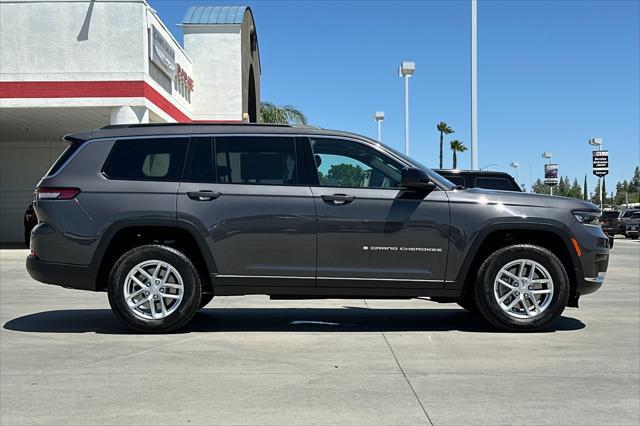 Photo of 2025 Baltic Gray Metallic Clearcoat Jeep Grand Cherokee L