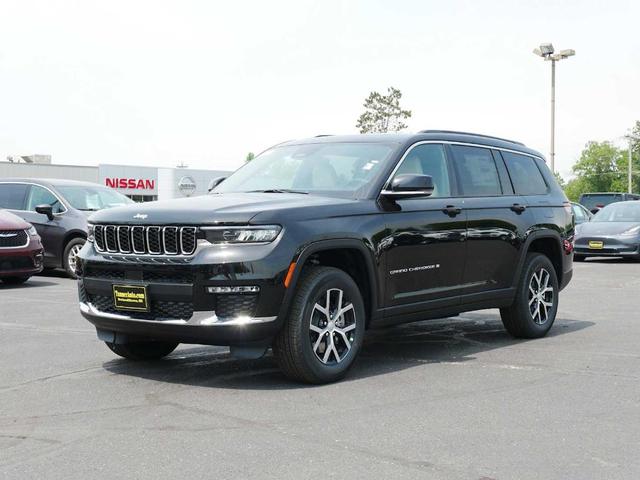 Photo of 2025 Black Jeep Grand Cherokee L