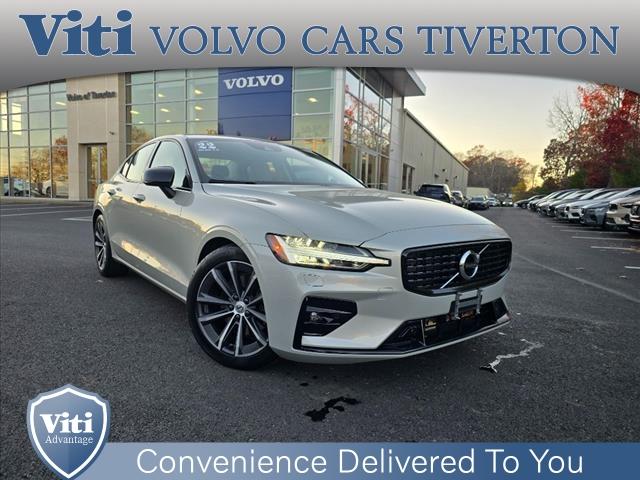 2022 Volvo S60