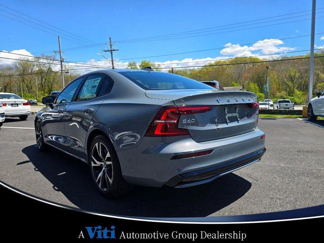 Photo of 2024 Thunder Grey Metallic Volvo S60
