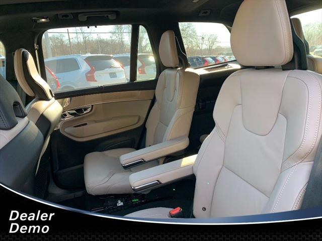 Photo of 2025 Mulberry Volvo XC90 Plug-In Hybrid