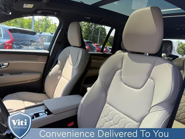 Photo of 2025 Onyx Black Volvo XC90