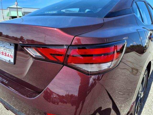 Photo of 2025 Rosewood Metallic Nissan Sentra