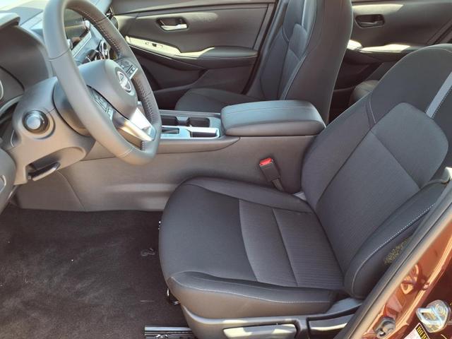 Photo of 2025 Rosewood Metallic Nissan Sentra