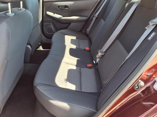 Photo of 2025 Rosewood Metallic Nissan Sentra
