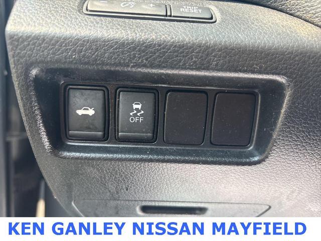 Photo of 2017 Gun Metallic Nissan Altima