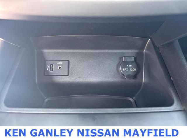 Photo of 2017 Gun Metallic Nissan Altima
