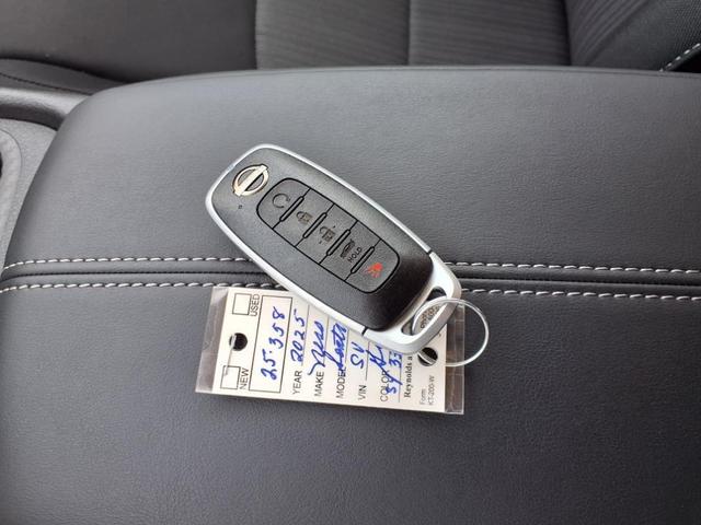 Photo of 2025 Gun Metallic Nissan Sentra