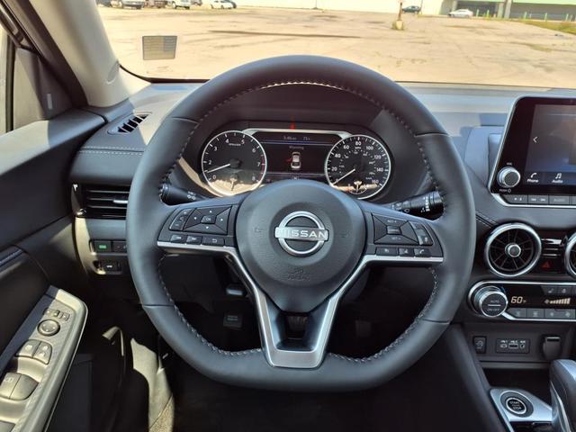 Photo of 2025 Super Black Nissan Sentra