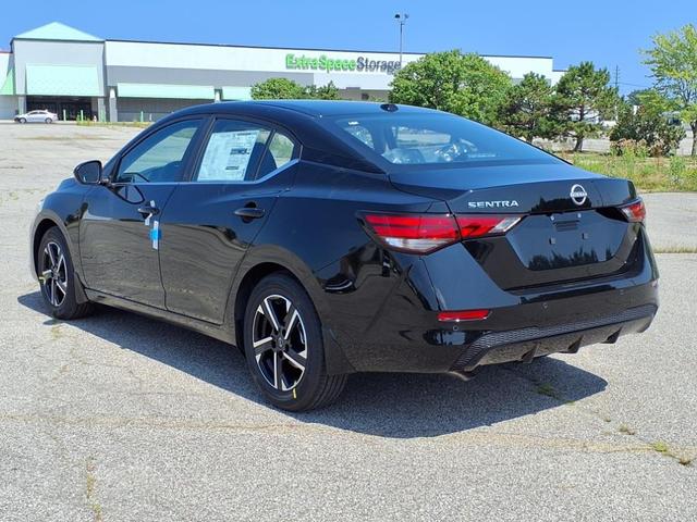 Photo of 2025 Super Black Nissan Sentra