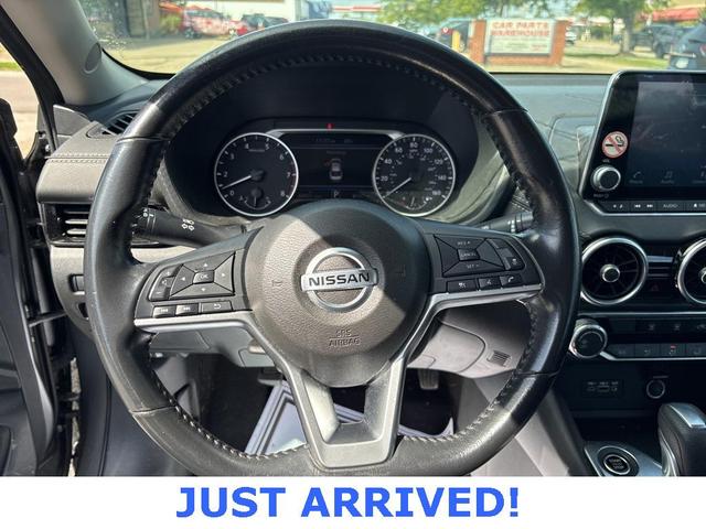 Photo of 2022 Gun Metallic Nissan Sentra