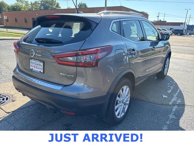 Photo of 2022 Gun Metallic Nissan Rogue Sport
