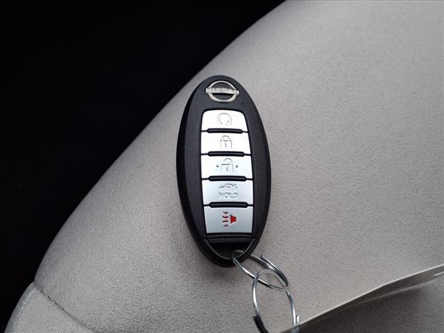 Photo of 2025 Garnet Pearl Metallic Nissan Altima