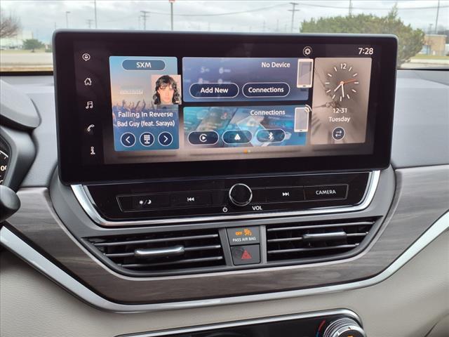 Photo of 2025 Garnet Pearl Metallic Nissan Altima