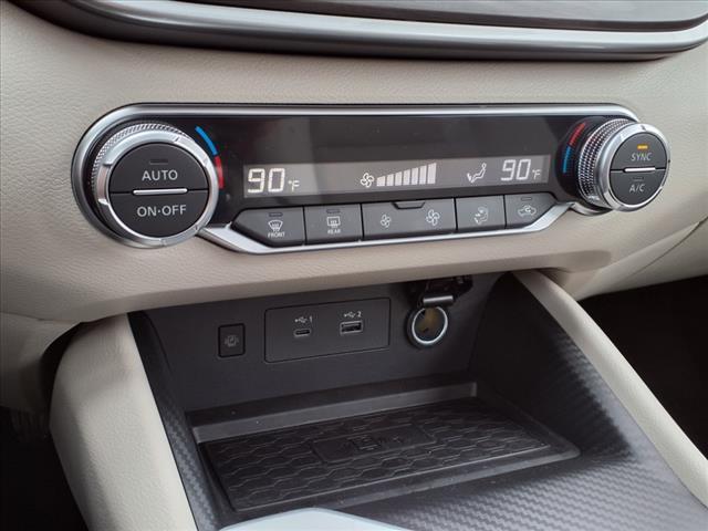 Photo of 2025 Garnet Pearl Metallic Nissan Altima