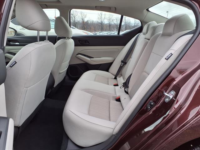 Photo of 2025 Garnet Pearl Metallic Nissan Altima