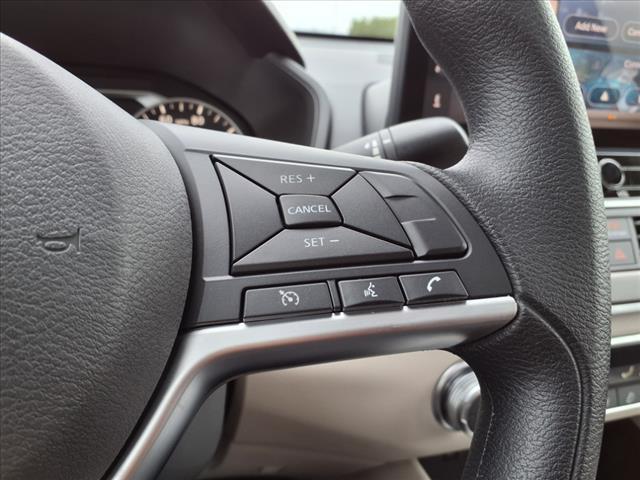 Photo of 2025 Garnet Pearl Metallic Nissan Altima