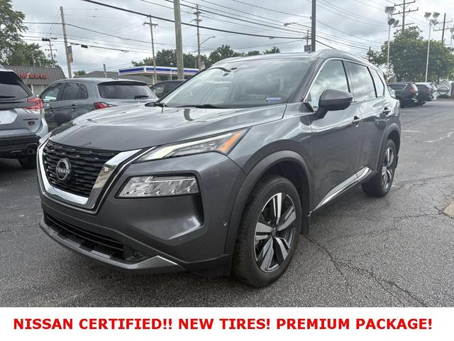Photo of 2022 Gun Metallic Nissan Rogue