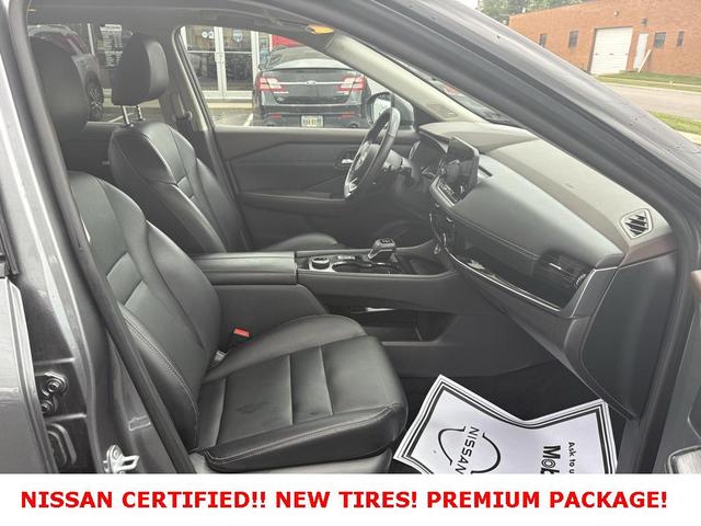 Photo of 2022 Gun Metallic Nissan Rogue
