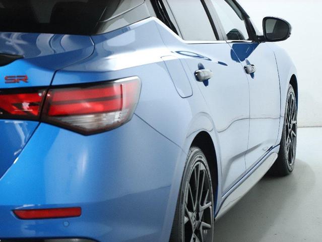 Photo of 2025 Electric Blue Metallic/Super Black Nissan Sentra