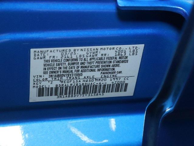 Photo of 2025 Electric Blue Metallic/Super Black Nissan Sentra