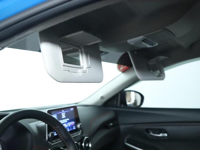 Photo of 2025 Electric Blue Metallic/Super Black Nissan Sentra