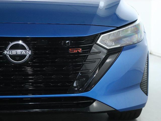 Photo of 2025 Electric Blue Metallic/Super Black Nissan Sentra