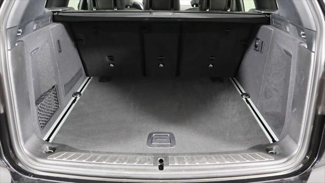Photo of 2022 Jet Black BMW X3