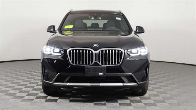 Photo of 2022 Jet Black BMW X3