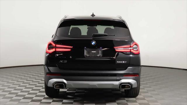 Photo of 2022 Jet Black BMW X3