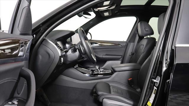 Photo of 2022 Jet Black BMW X3