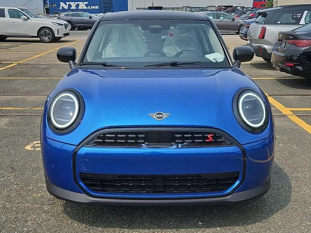 Photo of 2025 Icy Sunshine Blue Metallic MINI Hardtop