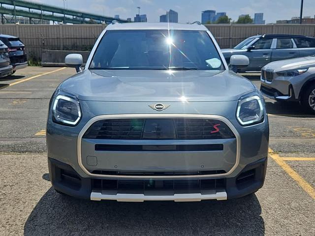 Photo of 2025 Smokey Green Metallic MINI Countryman