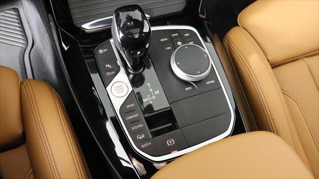 Photo of 2022 Alpine White BMW X3
