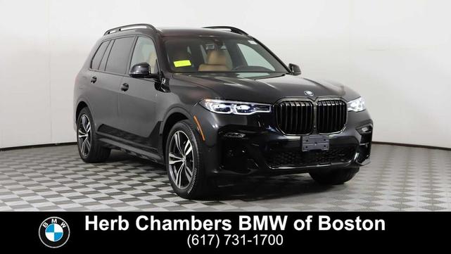 2022 BMW X7