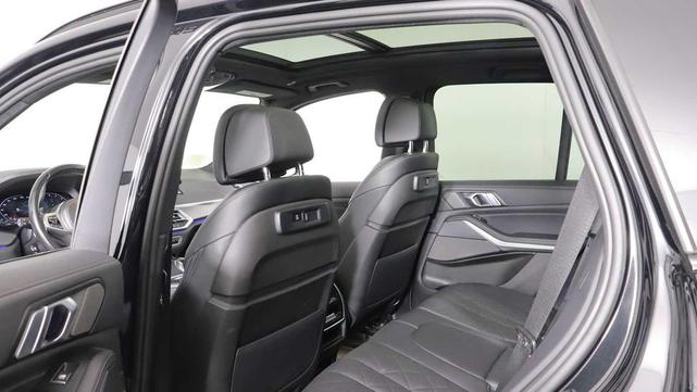 Photo of 2023 Black Sapphire Metallic BMW X5