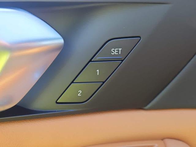 Photo of 2026 Black Sapphire Metallic BMW X5 PHEV