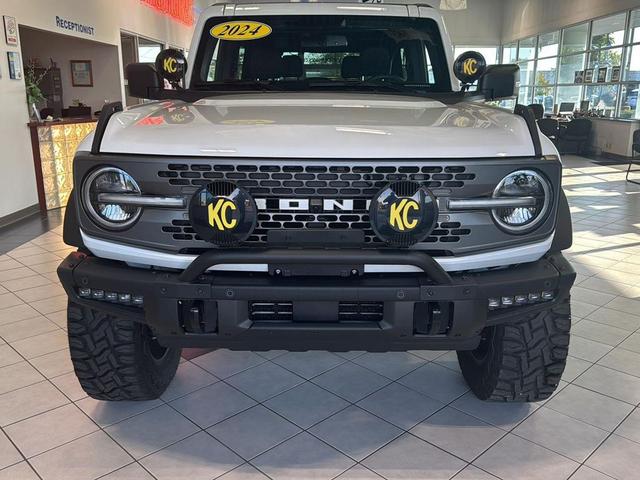 Photo of 2024 Oxford White Ford Bronco