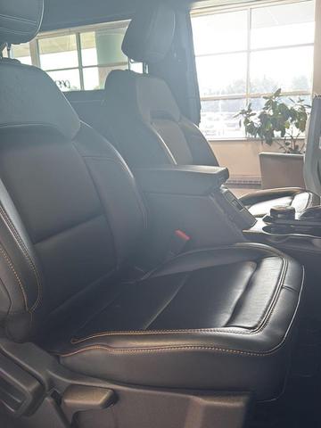 Photo of 2024 Oxford White Ford Bronco