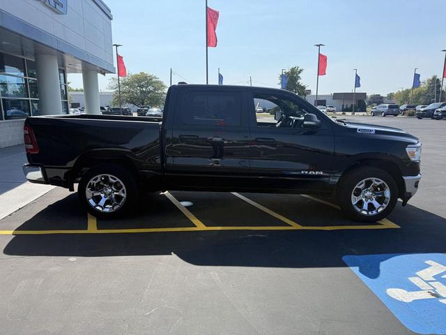 Photo of 2022 Diamond Black Crystal Pearlcoat RAM 1500