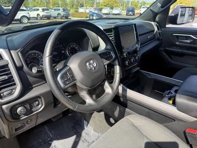 Photo of 2022 Diamond Black Crystal Pearlcoat RAM 1500