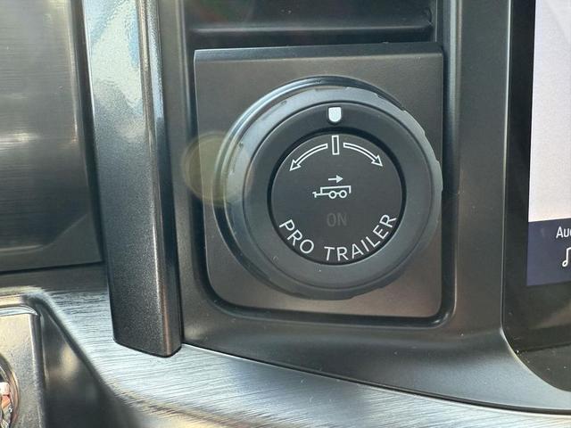Photo of 2023 Agate Black Metallic Ford F-150