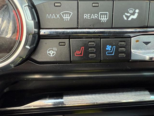 Photo of 2023 Agate Black Metallic Ford F-150