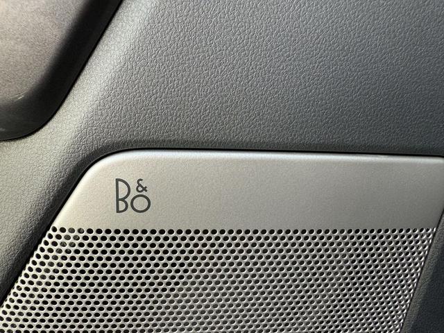 Photo of 2023 Agate Black Metallic Ford F-150