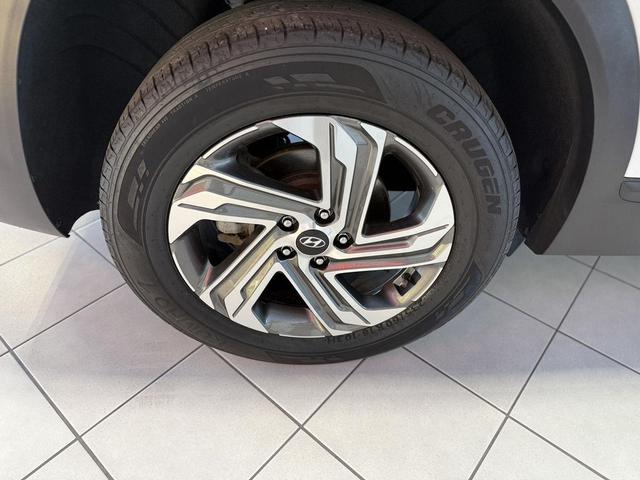 Photo of 2022 Quartz White Hyundai SANTA FE