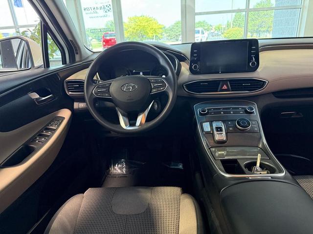 Photo of 2022 Quartz White Hyundai SANTA FE