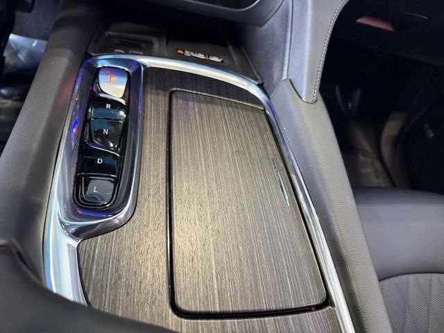 Photo of 2023 Ebony Twilight Metallic Buick Enclave