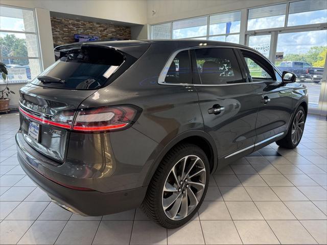 Photo of 2019 Magnetic Gray Metallic Lincoln Nautilus