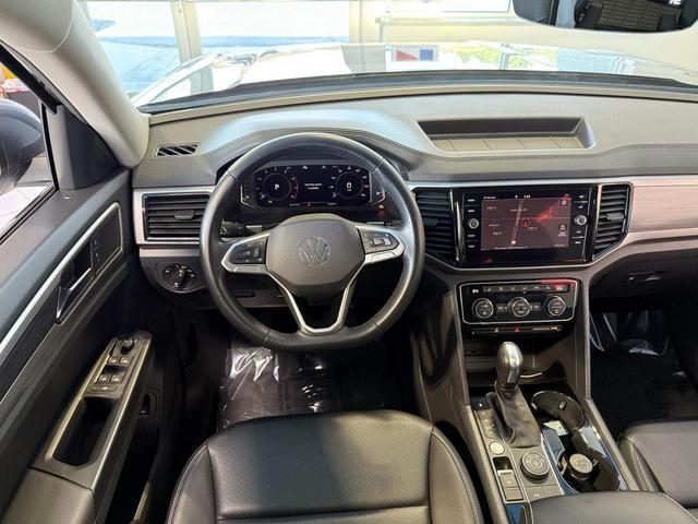 Photo of 2021 Platinum Gray Metallic Volkswagen Atlas